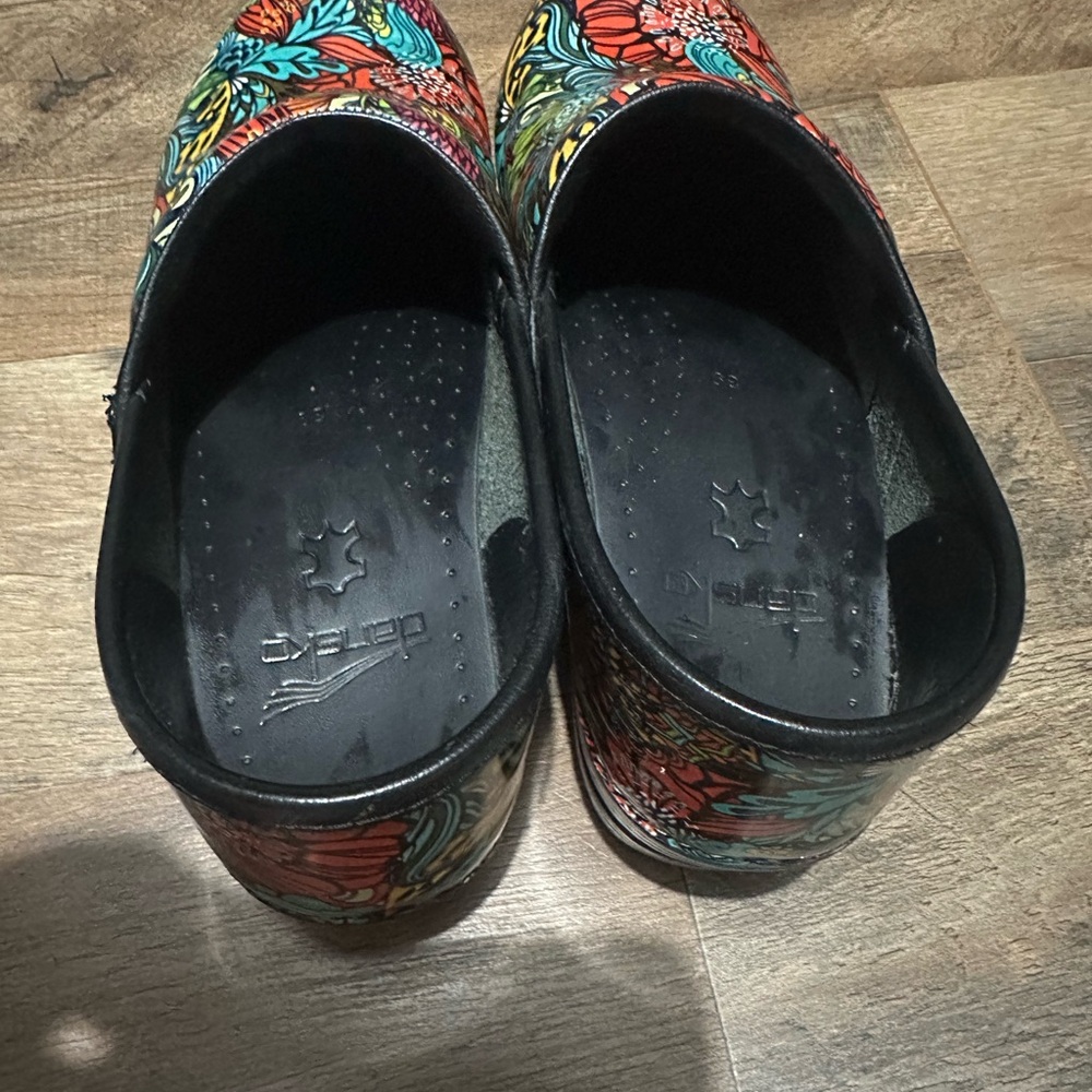 Colorful Floral Clogs - Picture 2 of 4